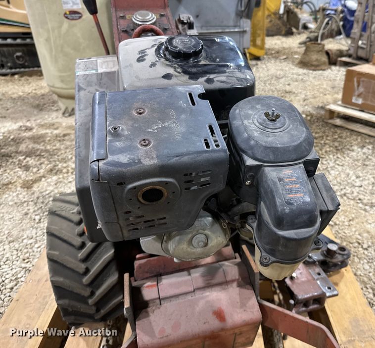 image for item ND9017 1995 Ditch Witch 100SX cable plow