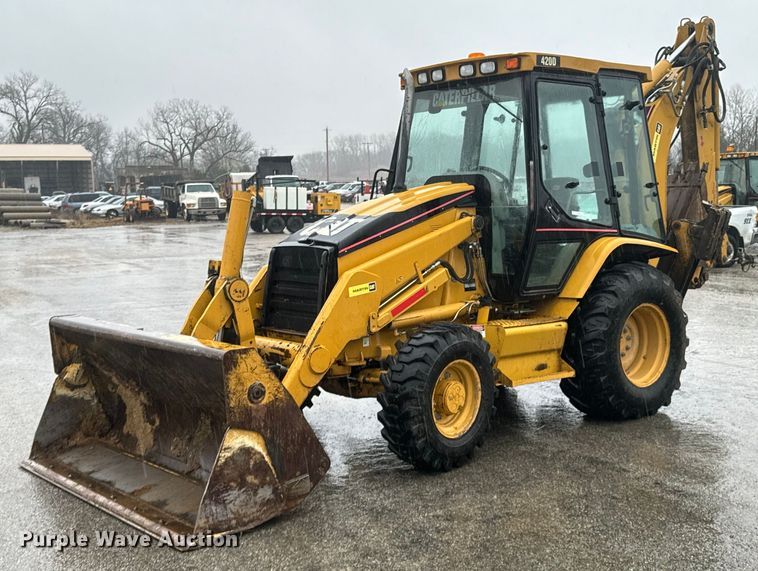 image for item ND9019 2004 Caterpillar  420D backhoe