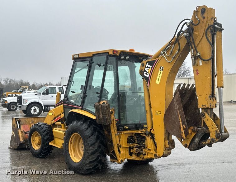 image for item ND9019 2004 Caterpillar  420D backhoe