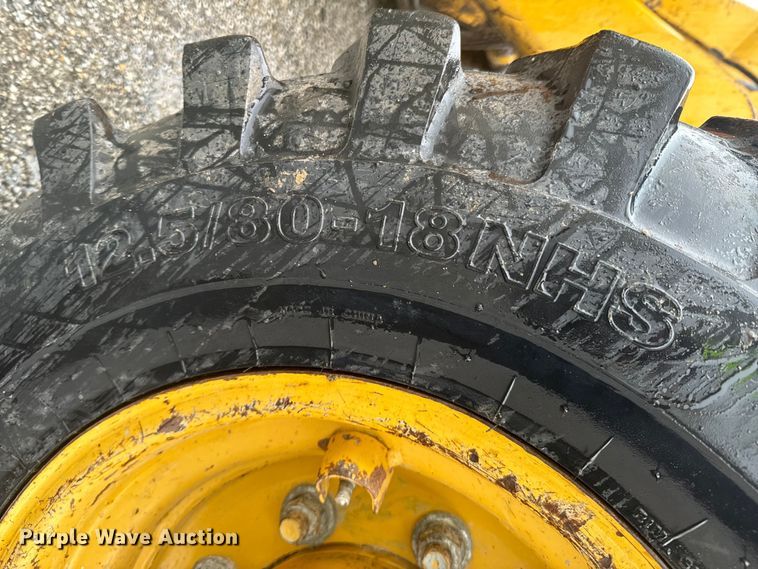 image for item ND9019 2004 Caterpillar  420D backhoe