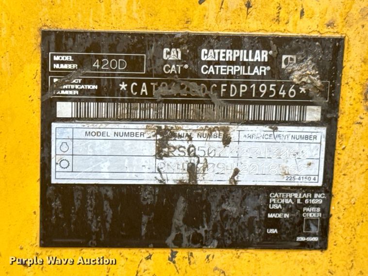 image for item ND9019 2004 Caterpillar  420D backhoe