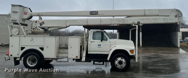 image for item ND9020 1998 Ford F800 bucket truck