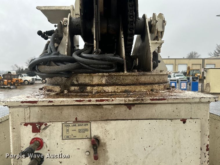 image for item ND9020 1998 Ford F800 bucket truck