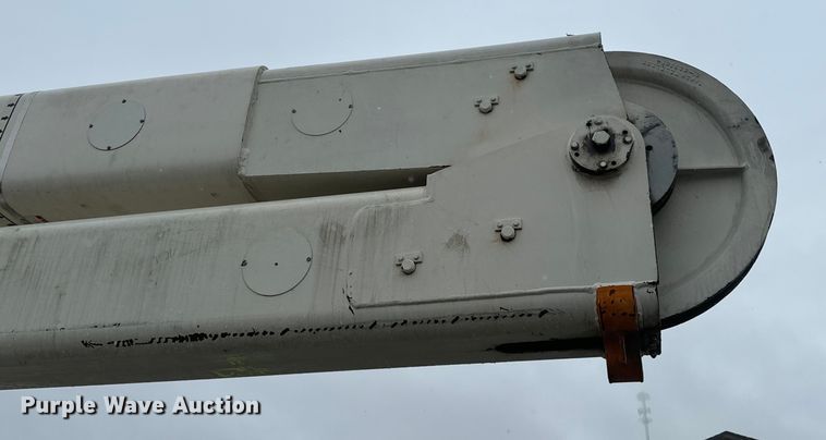 image for item ND9020 1998 Ford F800 bucket truck