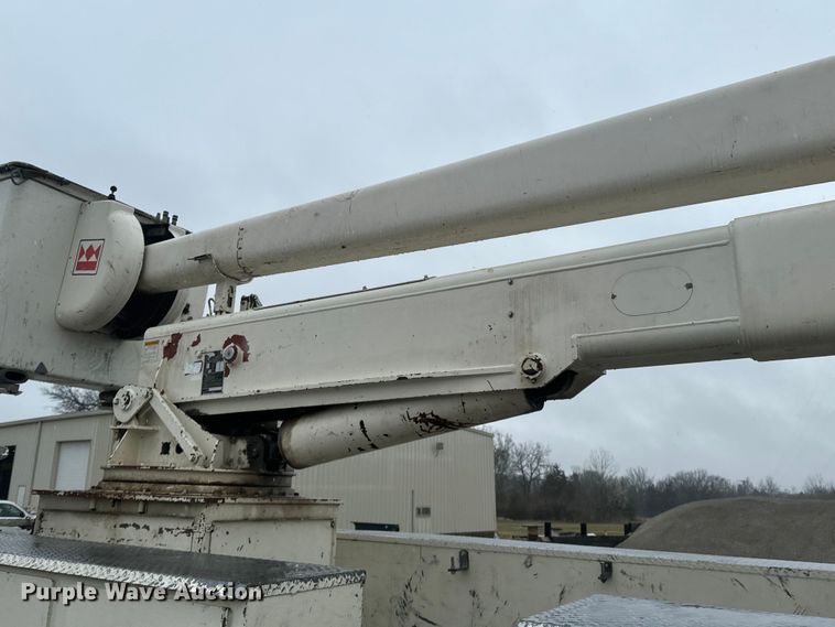 image for item ND9020 1998 Ford F800 bucket truck