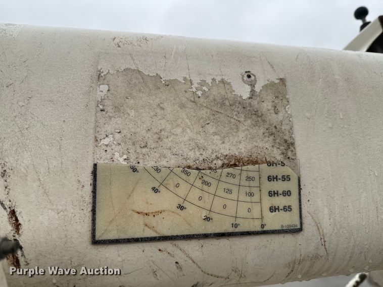 image for item ND9020 1998 Ford F800 bucket truck