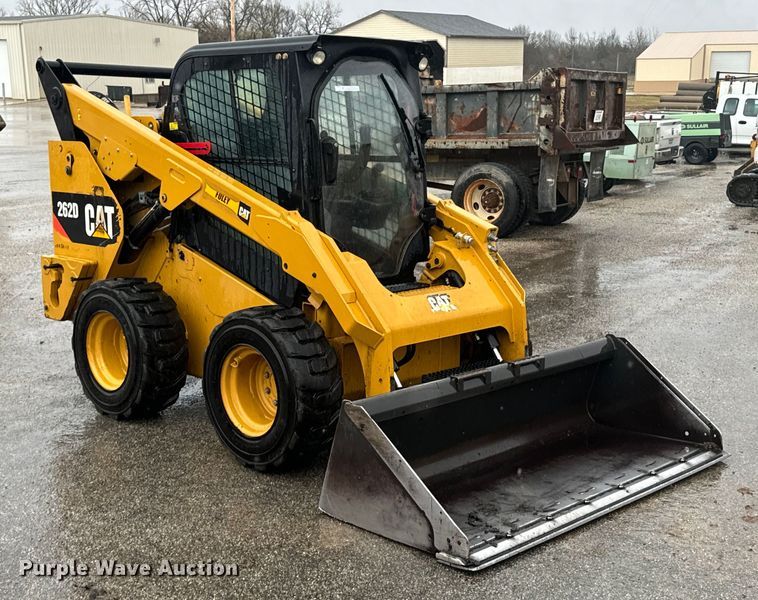 image for item ND9022 2017 Caterpillar 262D skid steer loader