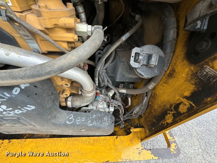 image for item ND9022 2017 Caterpillar 262D skid steer loader