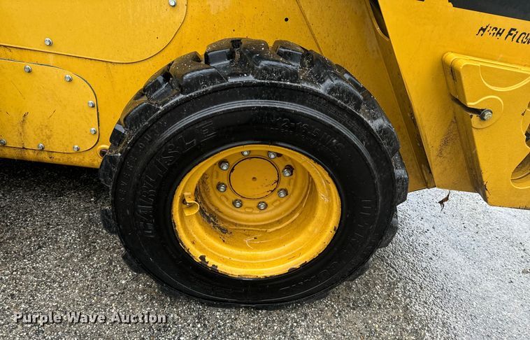 image for item ND9022 2017 Caterpillar 262D skid steer loader