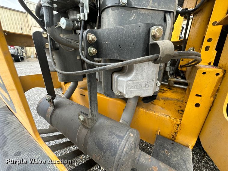 image for item ND9023 Hustler Super 104 ZTR lawn mower