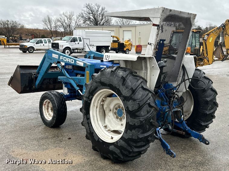 image for item ND9025 1990 Ford 4630 tractor