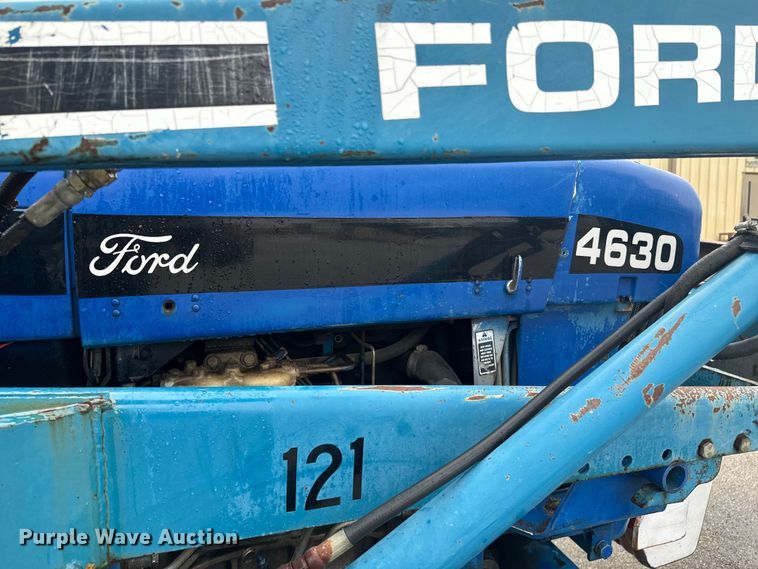 image for item ND9025 1990 Ford 4630 tractor