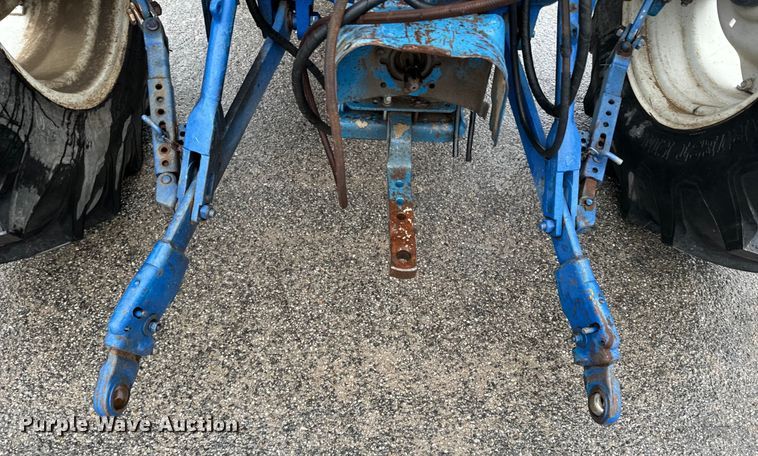 image for item ND9025 1990 Ford 4630 tractor