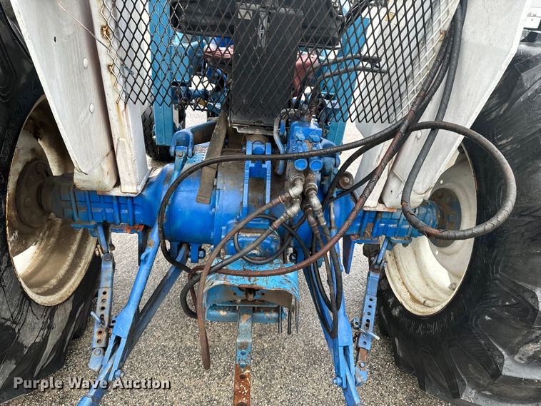 image for item ND9025 1990 Ford 4630 tractor