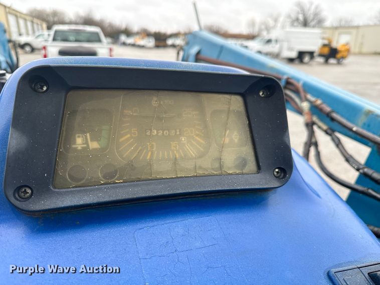 image for item ND9025 1990 Ford 4630 tractor