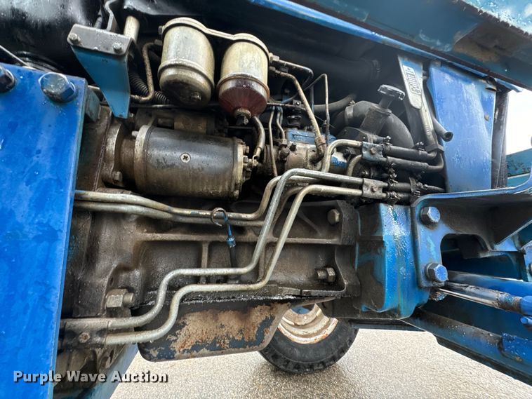 image for item ND9025 1990 Ford 4630 tractor