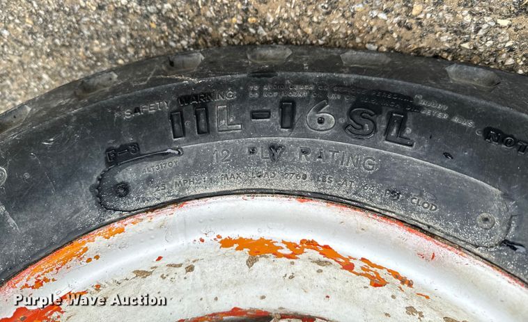 image for item ND9025 1990 Ford 4630 tractor