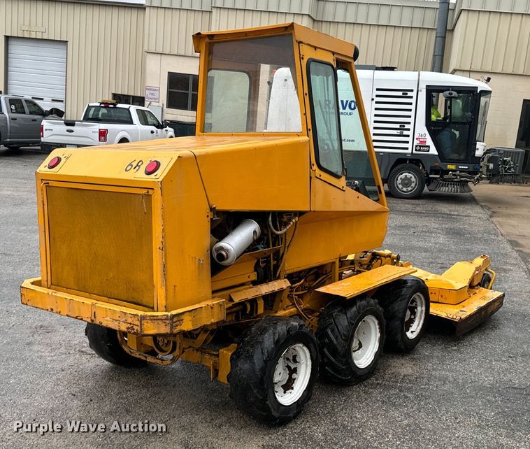 image for item ND9026 Excel Industries lawn mower