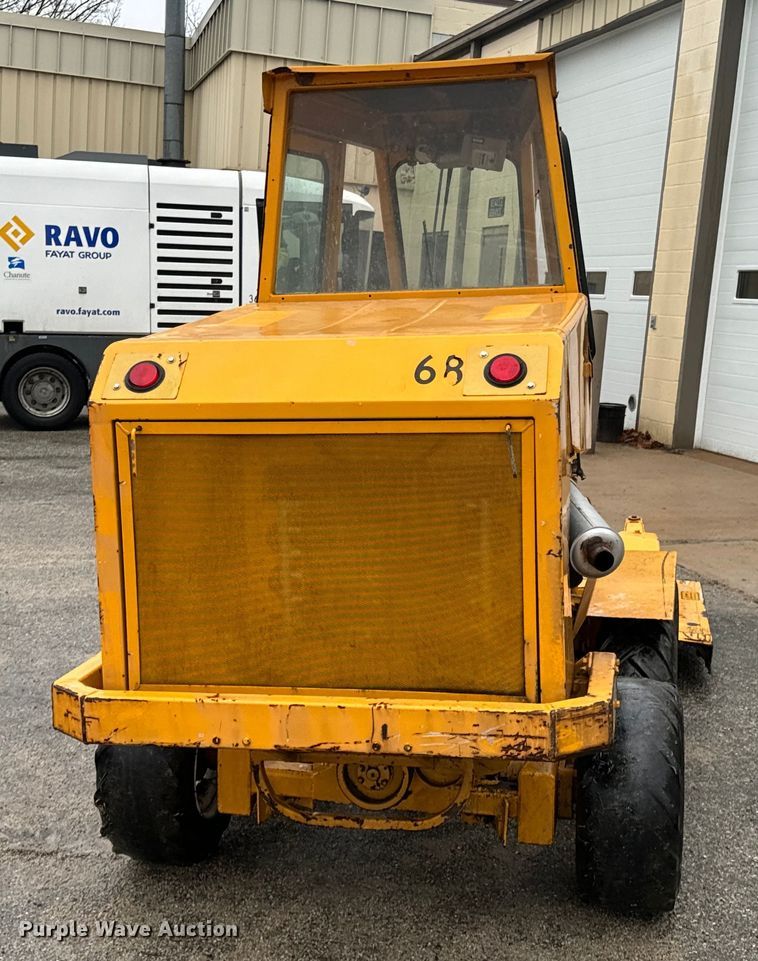 image for item ND9026 Excel Industries lawn mower