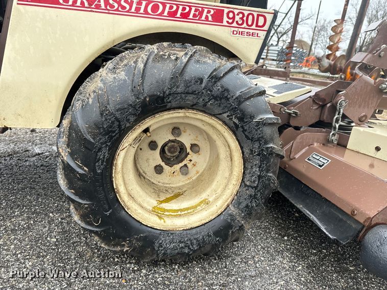 image for item ND9028 Grasshopper 930D ZTR lawn mower