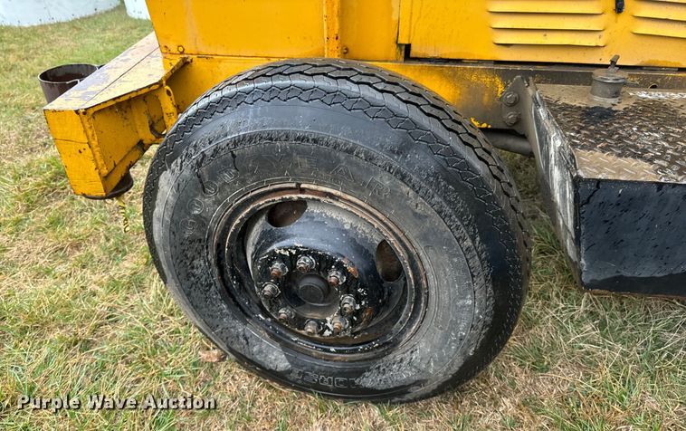 image for item ND9030 1979 Arrow HJ1250 drop hammer