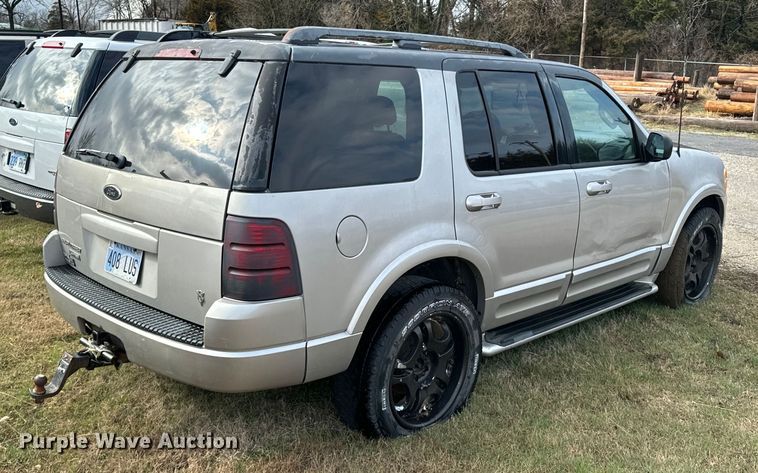 image for item ND9034 2003 Ford Explorer Limited SUV