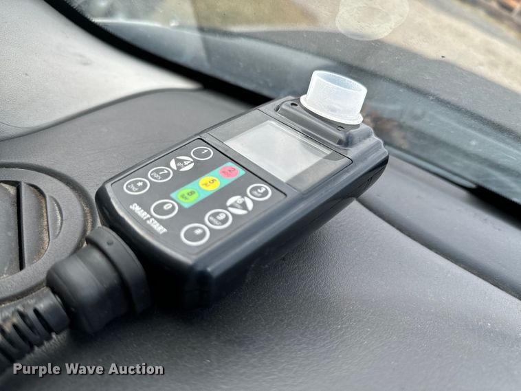 image for item ND9034 2003 Ford Explorer Limited SUV