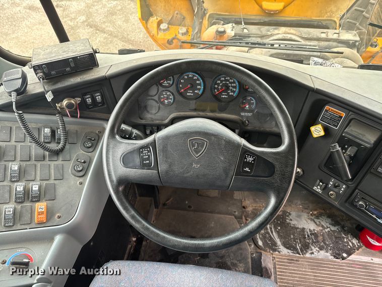 image for item ND9048 2015 International CE school bus