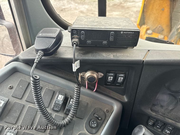 image for item ND9048 2015 International CE school bus