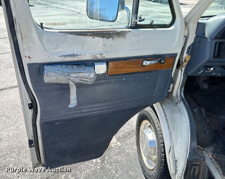 image for item ND9056 1988 Dodge  Ram  van