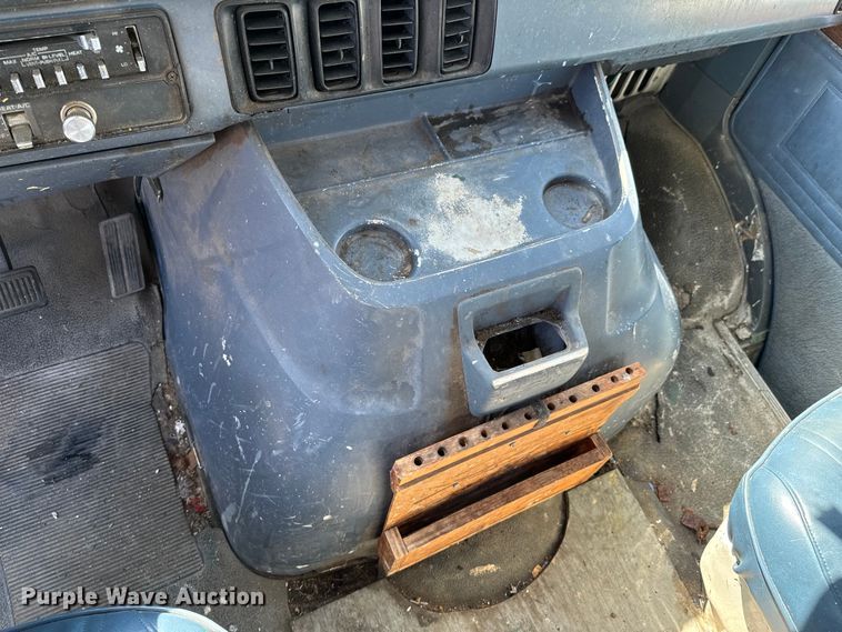 image for item ND9056 1988 Dodge  Ram  van