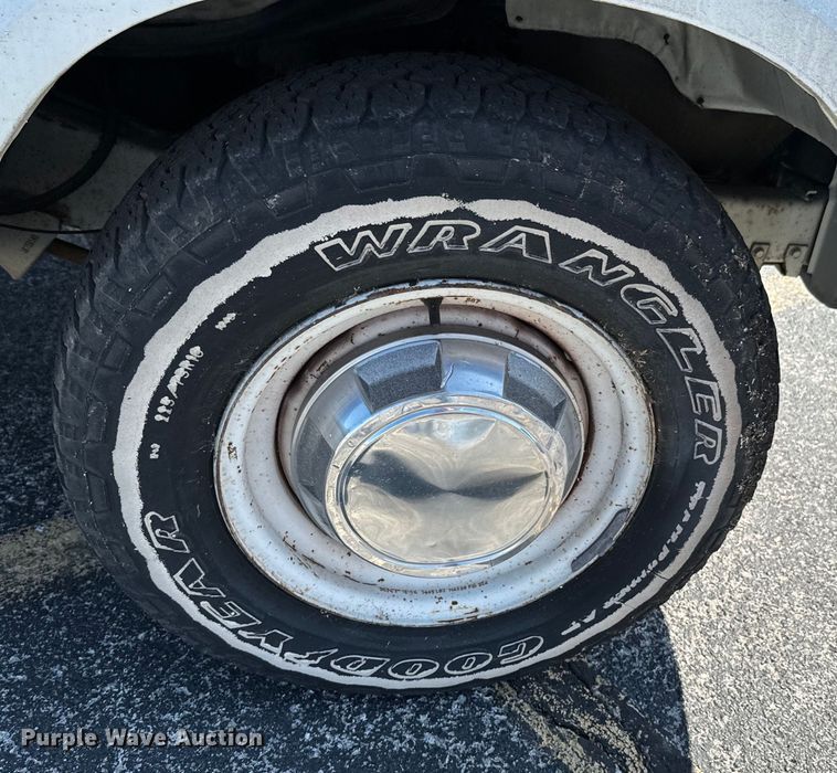 image for item ND9056 1988 Dodge  Ram  van