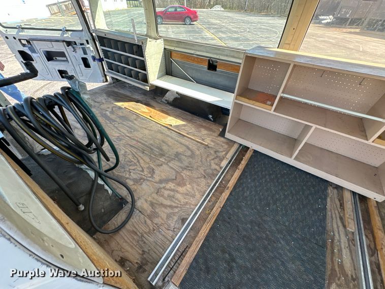 image for item ND9057 1988 Dodge Ram van