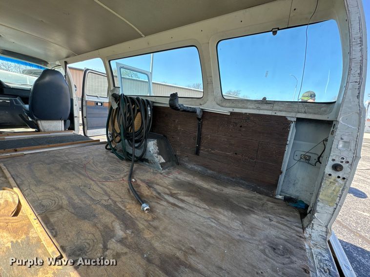 image for item ND9057 1988 Dodge Ram van