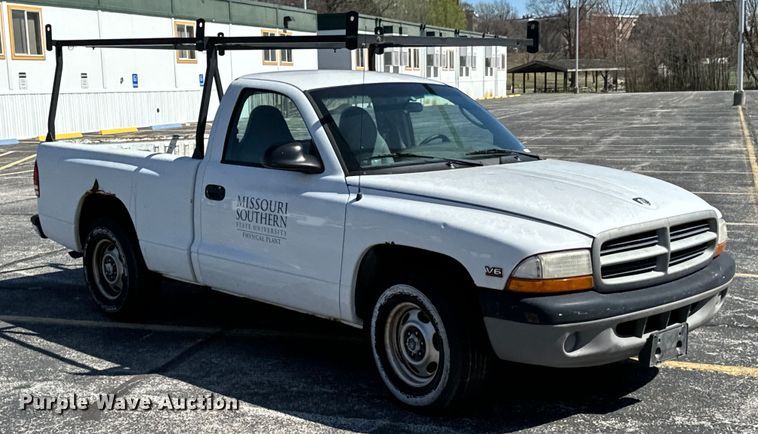 image for item ND9058 2000 Dodge Dakota pickup truck