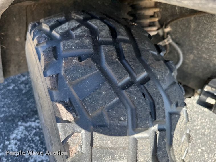 image for item ND9059 2008 Kawasaki Mule 3010 utility vehicle