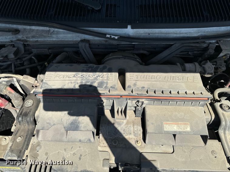 image for item ND9060 1997 Ford E350 ambulance