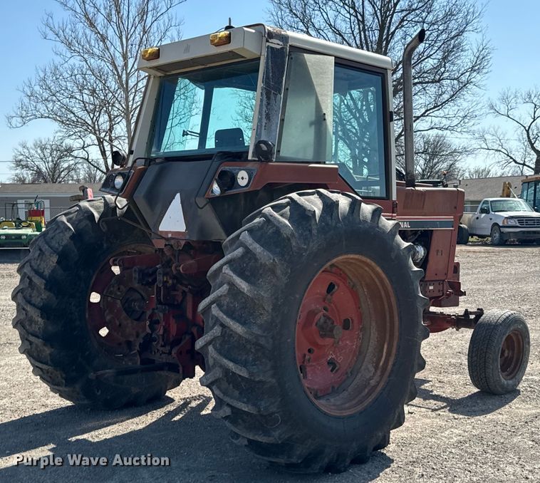 image for item ND9081 1981 International 1086 tractor