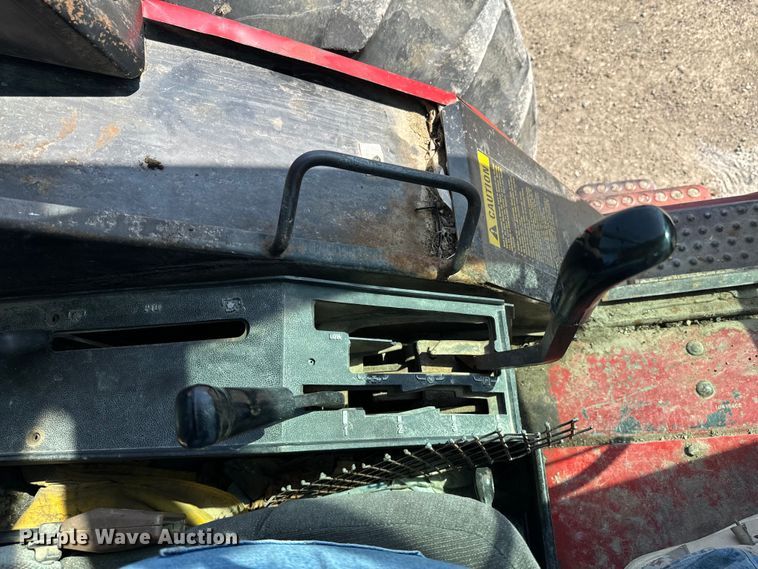 image for item ND9081 1981 International 1086 tractor