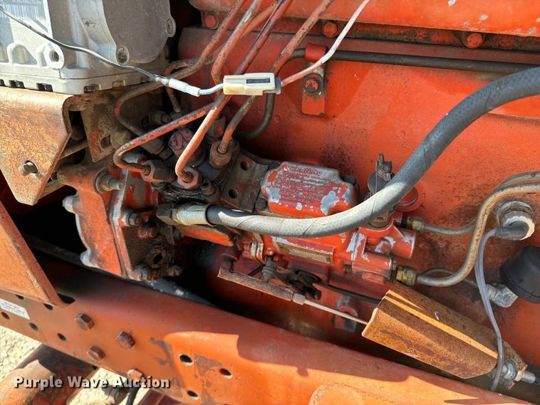 image for item ND9081 1981 International 1086 tractor