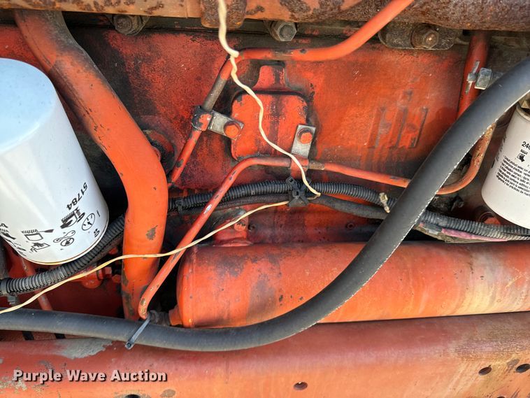 image for item ND9081 1981 International 1086 tractor