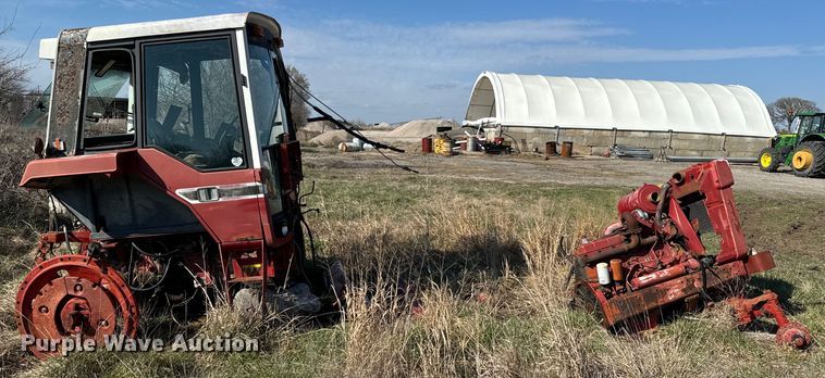 image for item ND9081 1981 International 1086 tractor
