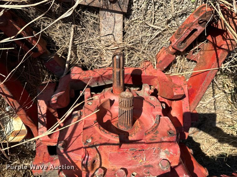 image for item ND9081 1981 International 1086 tractor