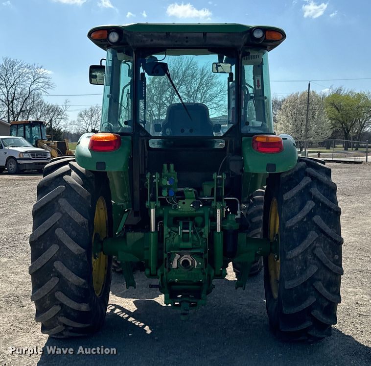 image for item ND9082 2015 John Deere 6115D MFWD tractor