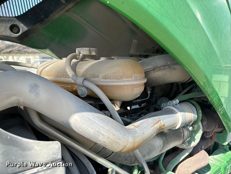 image for item ND9082 2015 John Deere 6115D MFWD tractor