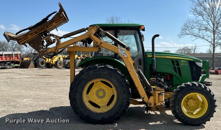 image for item ND9083 2015 John Deere 6115D MFWD tractor