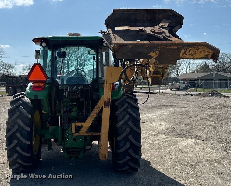 image for item ND9083 2015 John Deere 6115D MFWD tractor