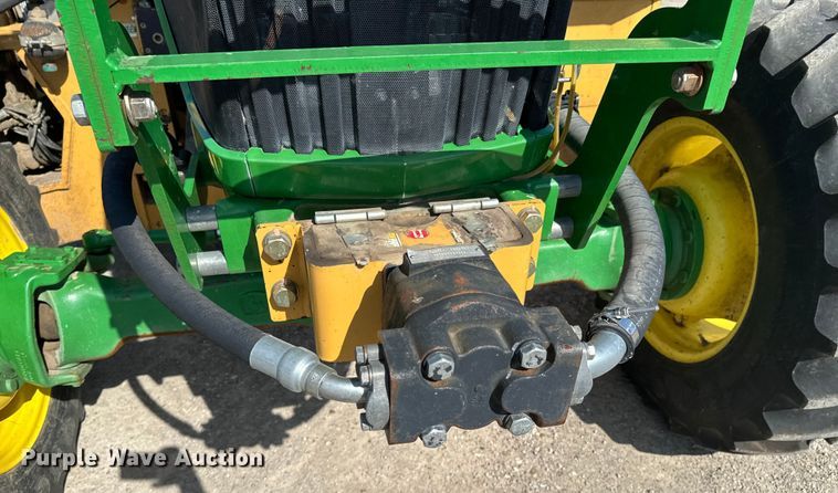 image for item ND9083 2015 John Deere 6115D MFWD tractor