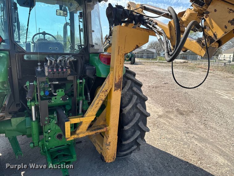 image for item ND9083 2015 John Deere 6115D MFWD tractor