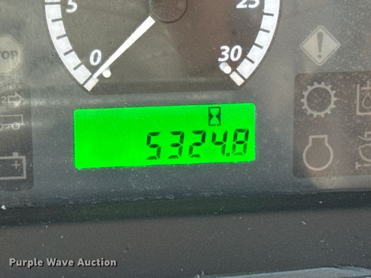 image for item ND9083 2015 John Deere 6115D MFWD tractor